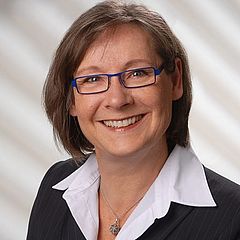 Ines Espig, Projektmanagerin bei der Transdev Vertrieb GmbH Ines Espig, Projektmanagerin bei der Transdev Vertrieb GmbH